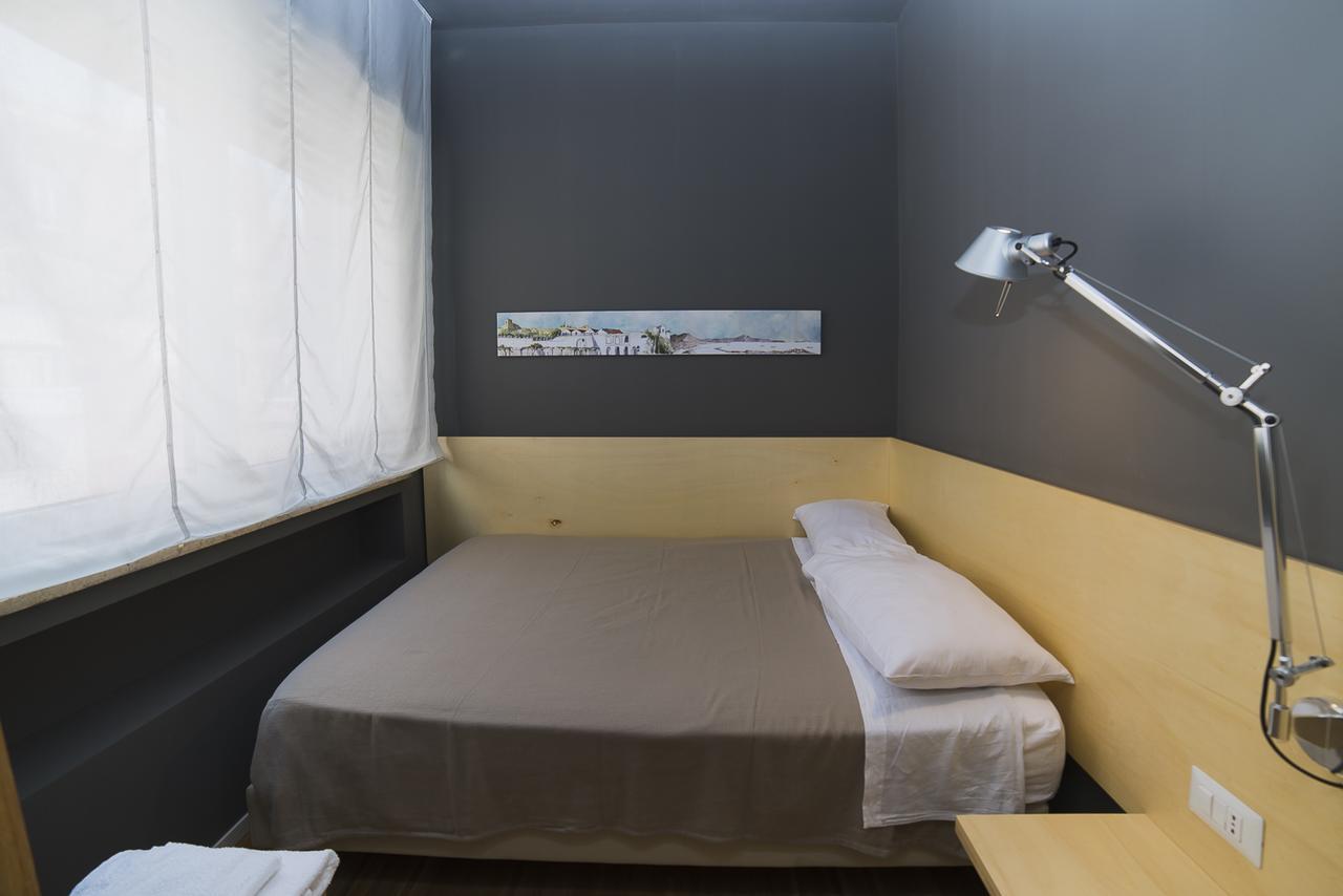 Le Stanze Di Piazza Dei Martiri Bed & Breakfast Napoli Bagian luar foto