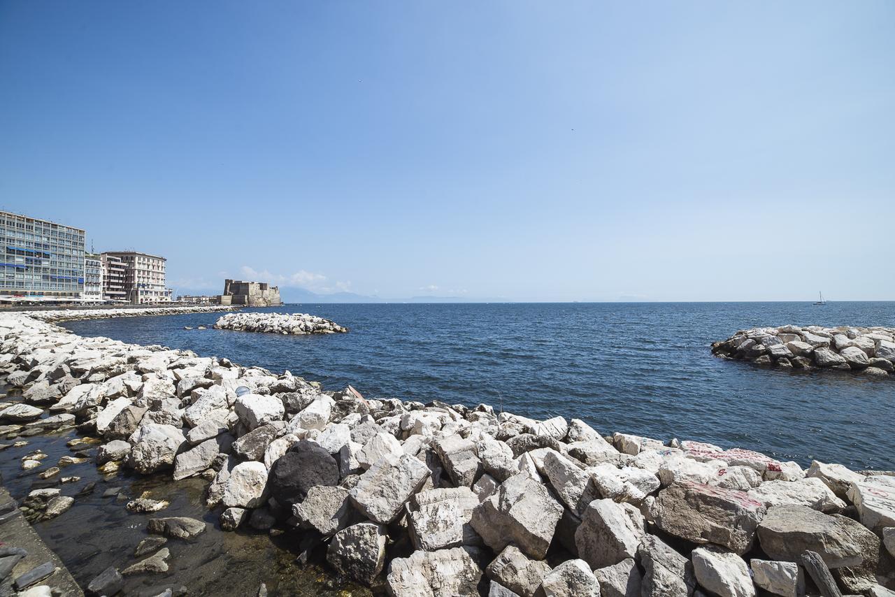Le Stanze Di Piazza Dei Martiri Bed & Breakfast Napoli Bagian luar foto