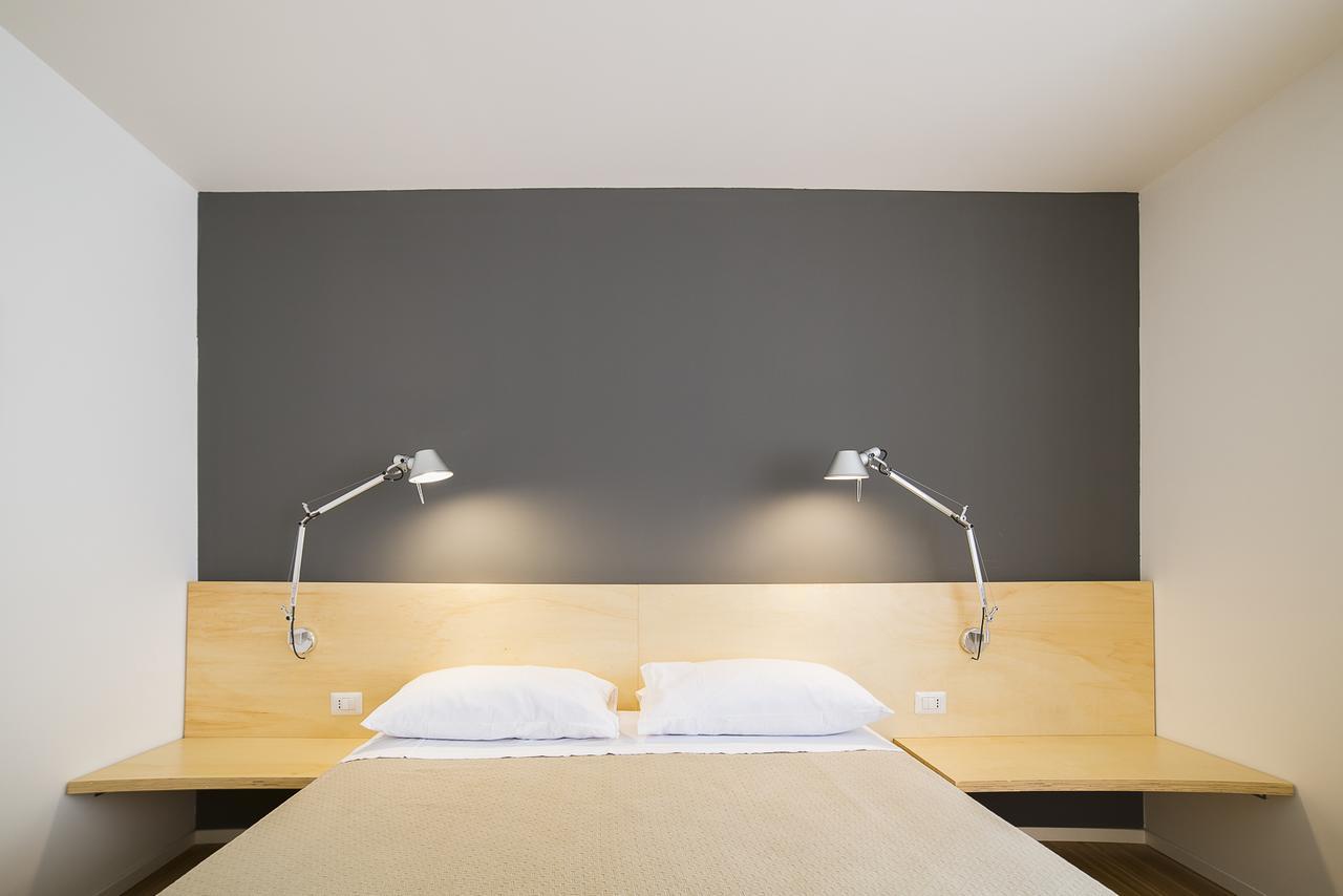 Le Stanze Di Piazza Dei Martiri Bed & Breakfast Napoli Bagian luar foto